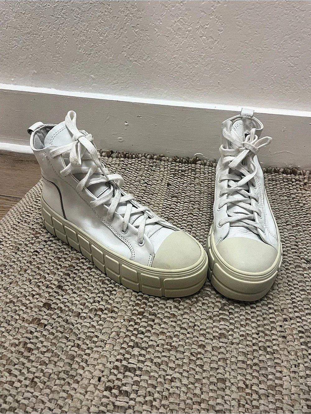 Zara White Leather High Top chunky platform Sneakers EU 40 9 9.5 chuck taylor